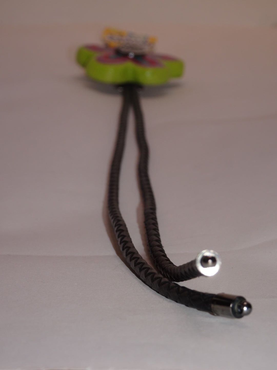 TRIPPY FLOWER BOLO TIE