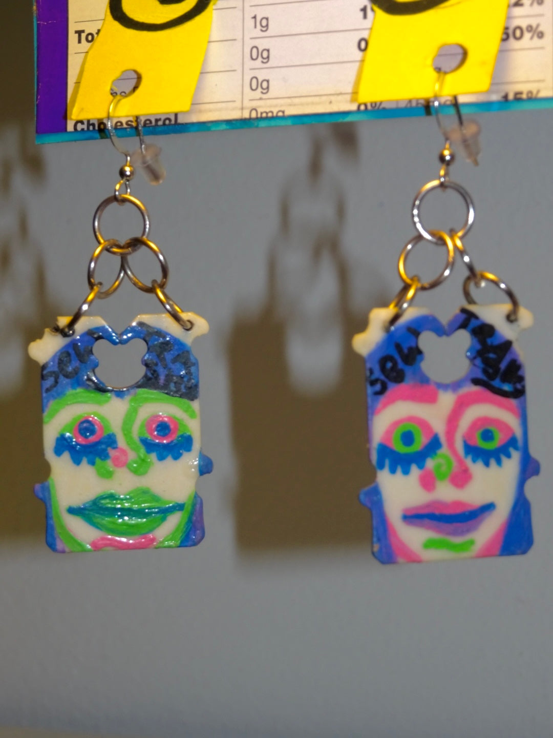BREAD CLIP CLOWNS