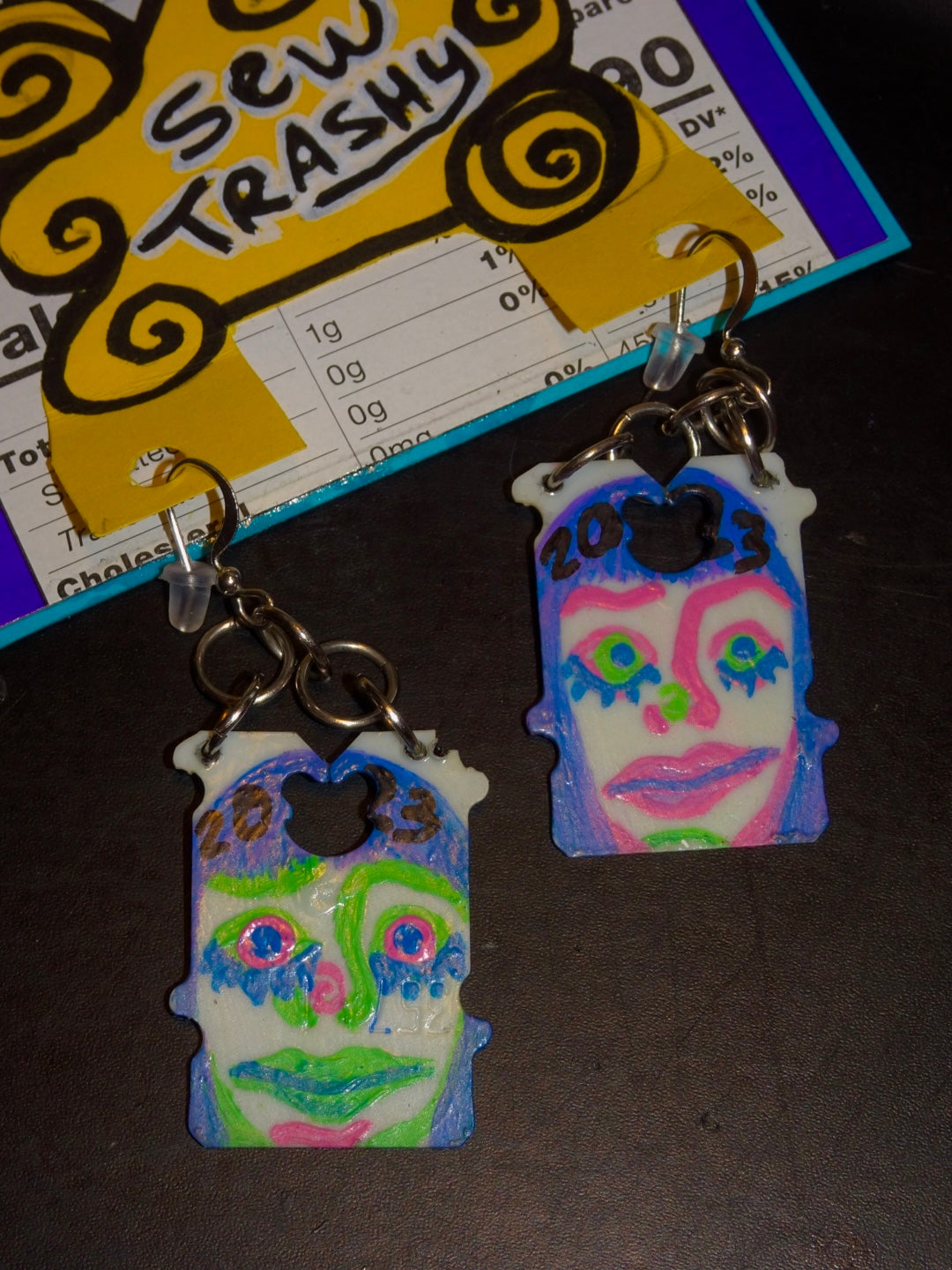 BREAD CLIP CLOWNS