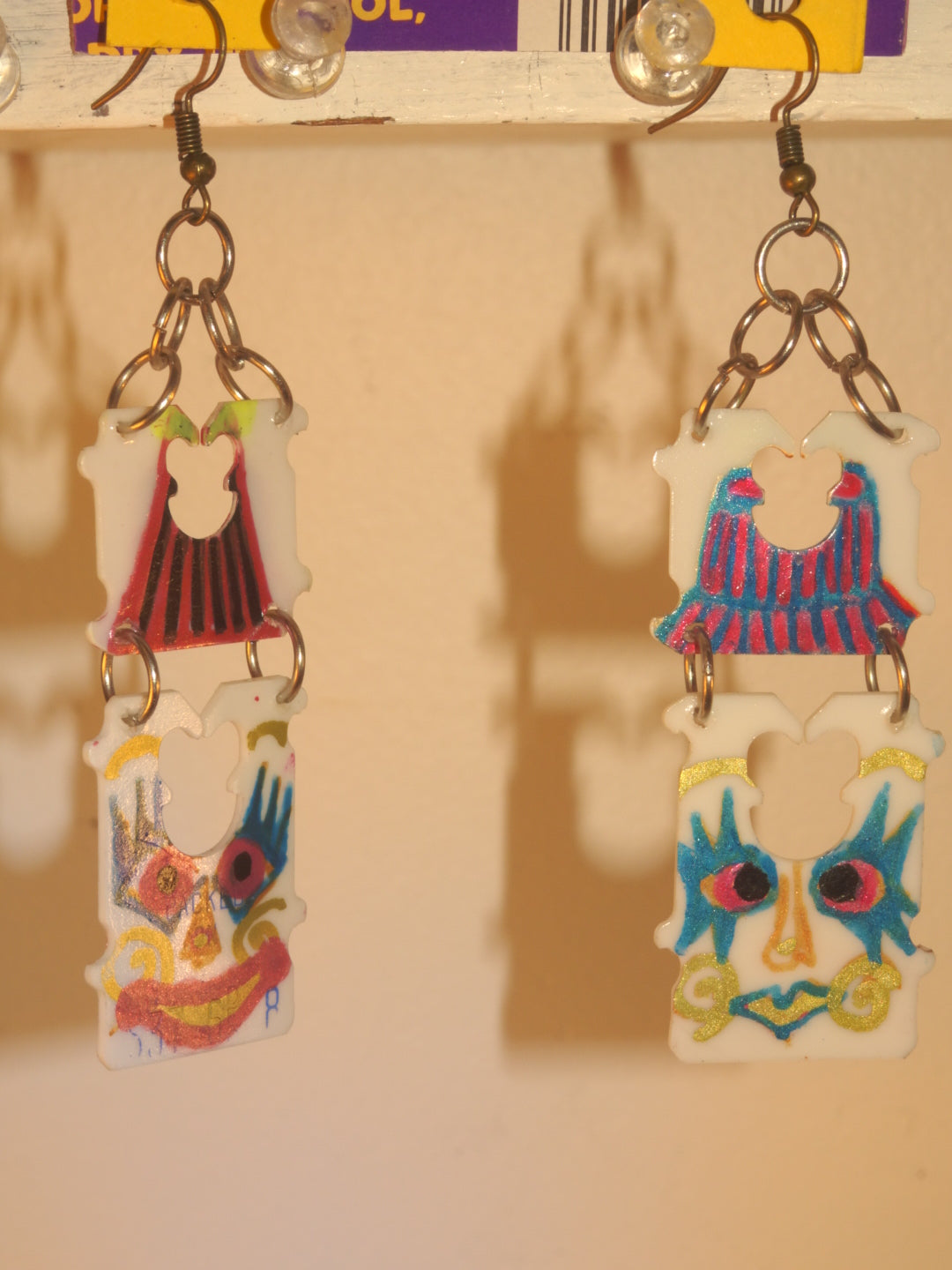 BREAD CLIP CLOWNS