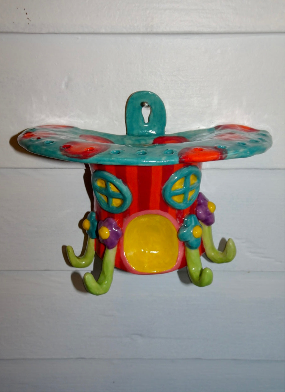 TRIPPY MUSHROOM JEWELRY HOLDER WALL HANGING