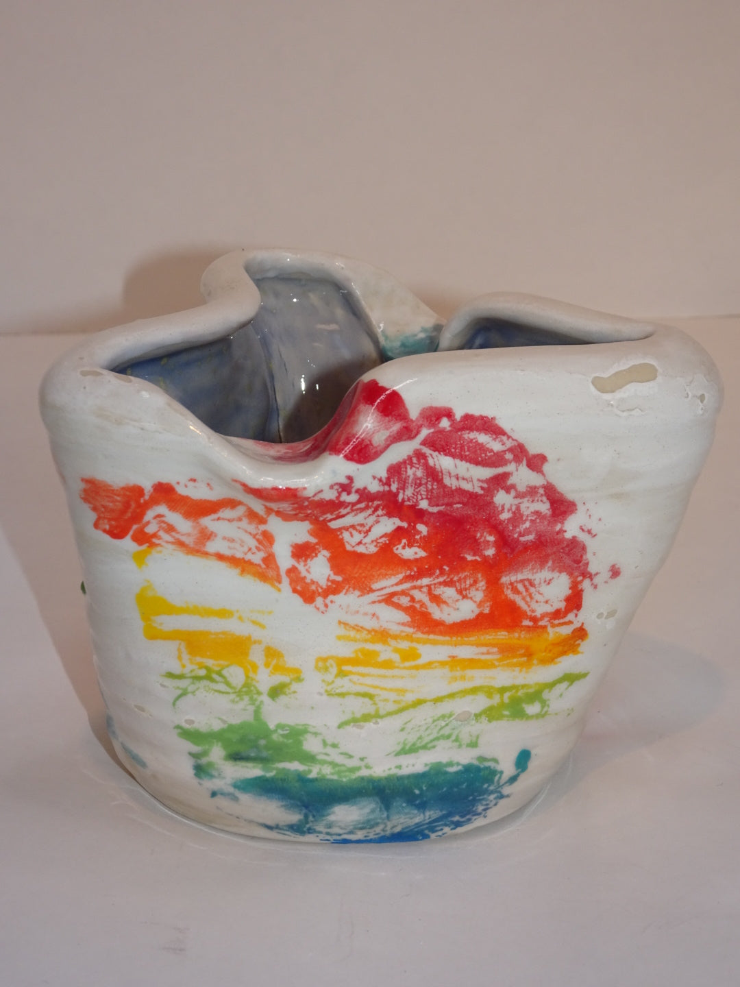 TOO ATTACHED ASHTRAY